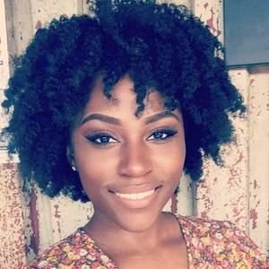 Meet your Posher, Naomi